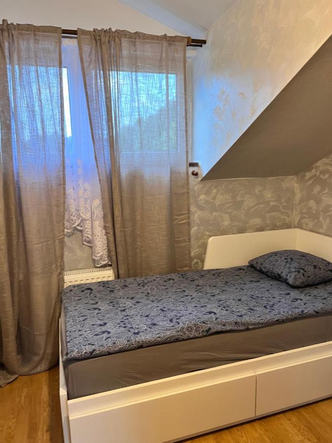 Hostel Homies Inn Celiny  Zewnętrze zdjęcie